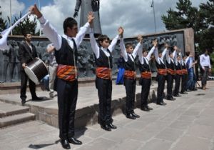Erzurum'da milli gurur günü